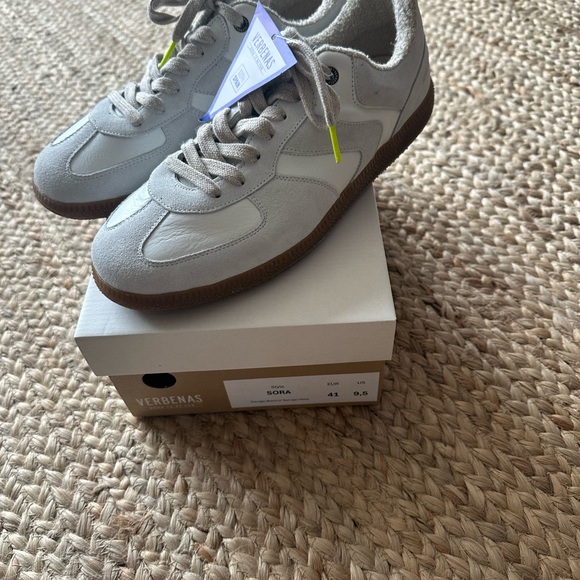Verbenas Sora Sneaker NWT & Box - Picture 8 of 10